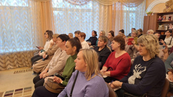 Работа городского педагогического сообщества была организована в ДОУ № 77 Работа городского педагогического сообщества была организована в ДОУ № 77.